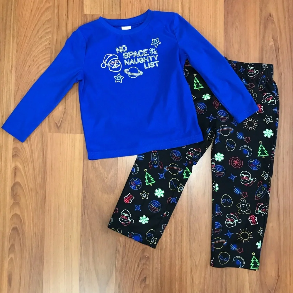 North Pole Trading Co. Kid’s Christmas Fleece Pajamas Size 4T